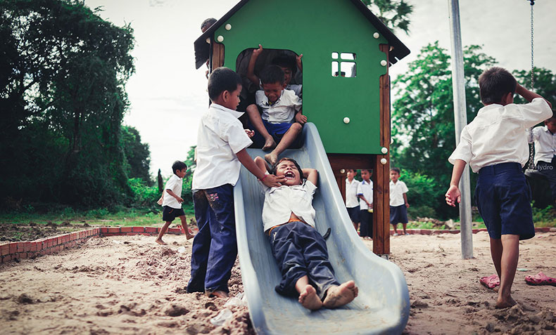CSR-cambodiadonation-slider2.jpg