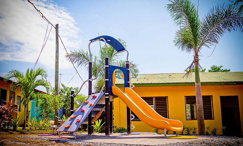 CSR-gawadkalinga-slider3.jpg
